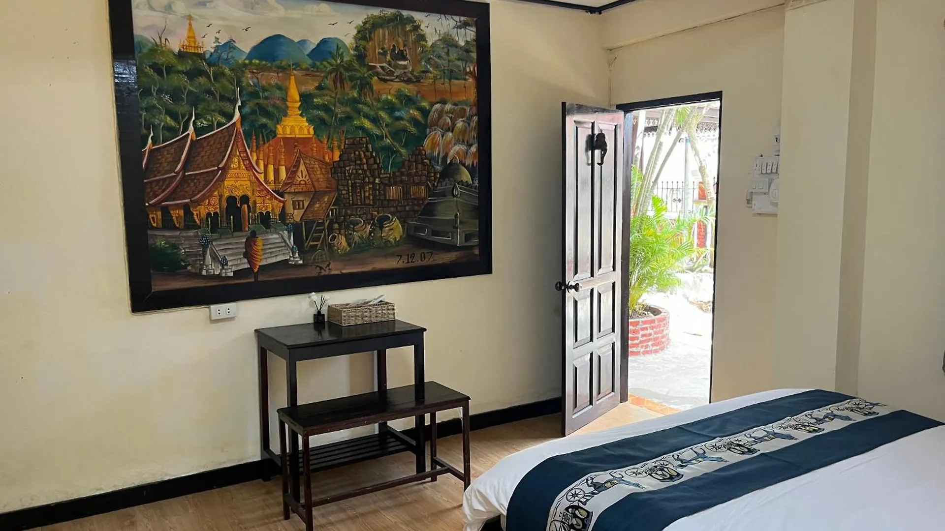 Manotemple Guest House 马诺寺旅馆 Luang Prabang 0*,