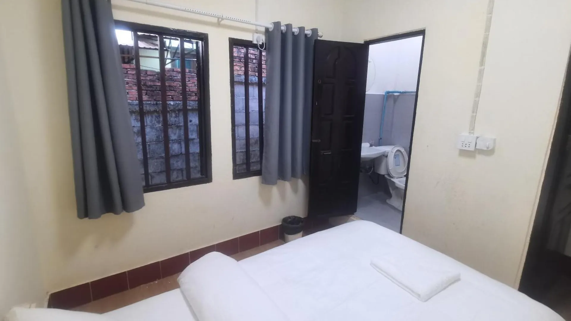 Manotemple Guest House 马诺寺旅馆 Luang Prabang Laos