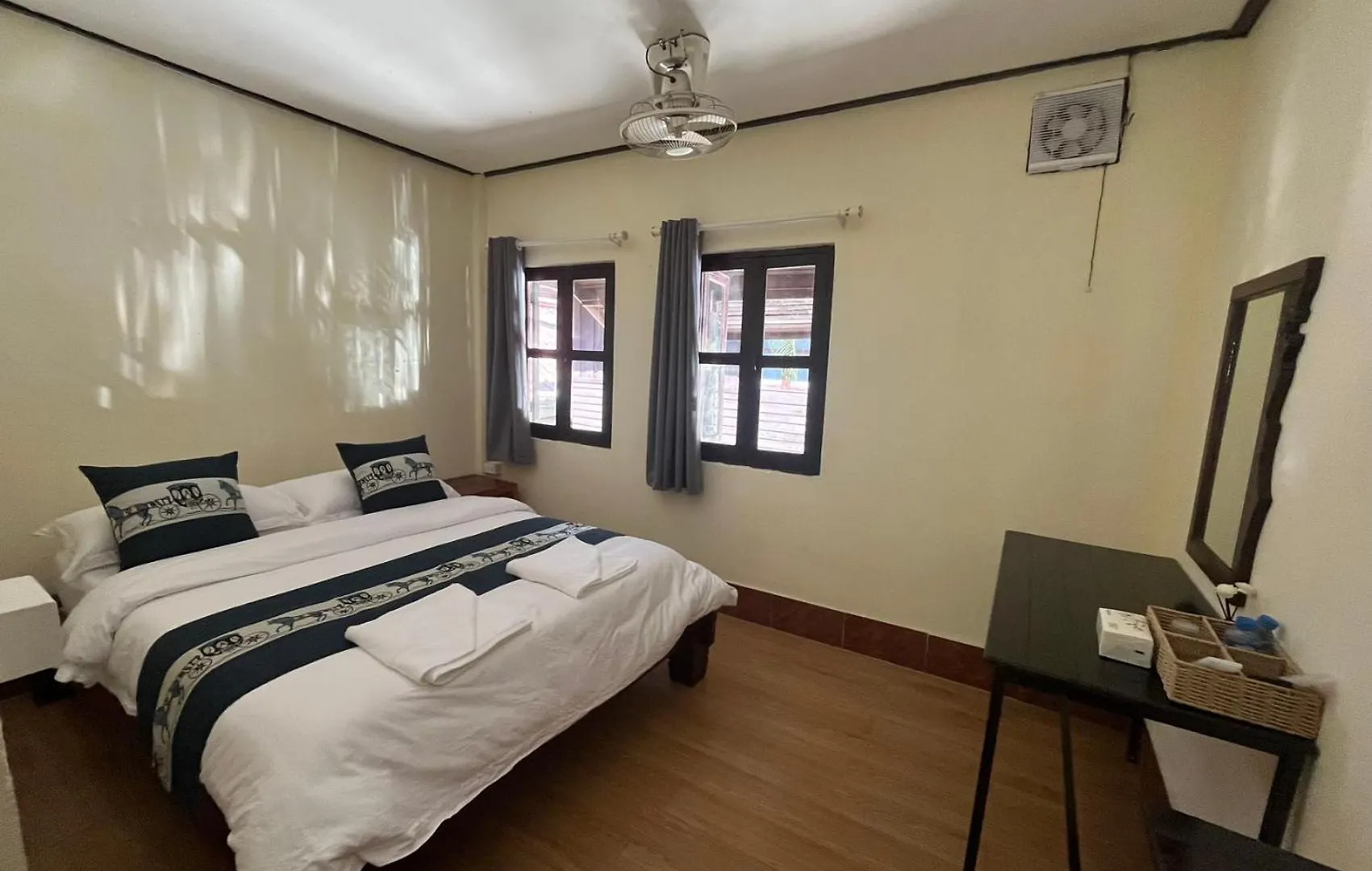 Manotemple Guest House 马诺寺旅馆 Luang Prabang Laos